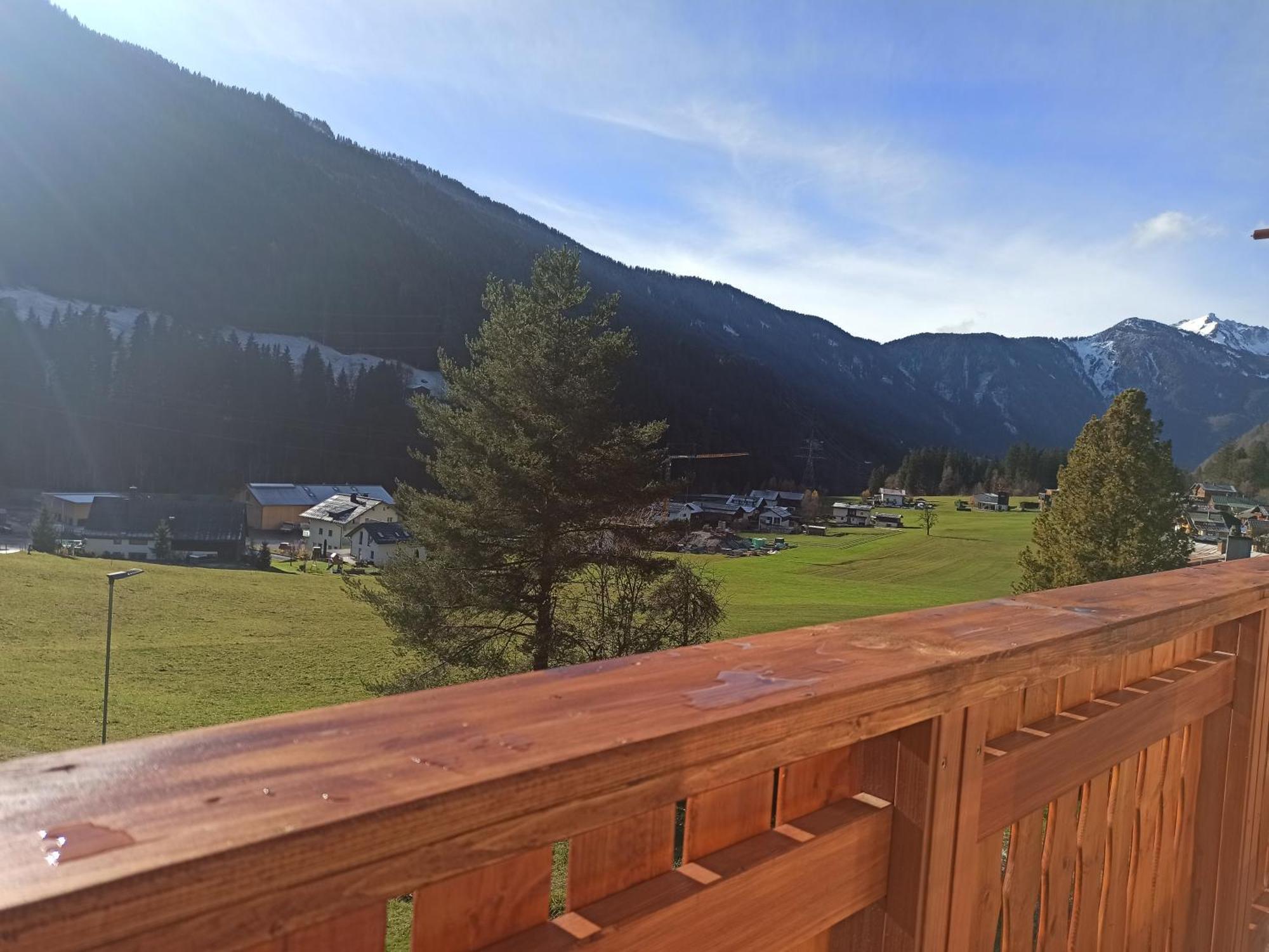 Apartamento Haus Barbara Wald am Arlberg Exterior foto